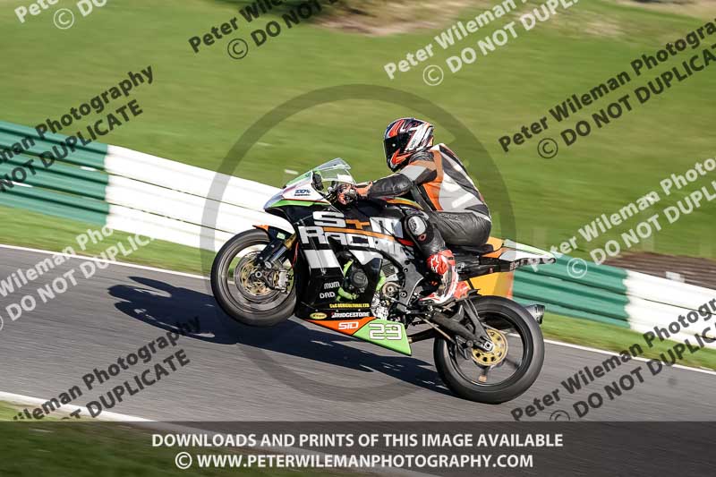 cadwell no limits trackday;cadwell park;cadwell park photographs;cadwell trackday photographs;enduro digital images;event digital images;eventdigitalimages;no limits trackdays;peter wileman photography;racing digital images;trackday digital images;trackday photos